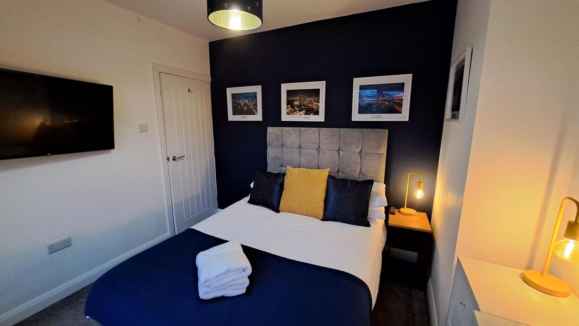 The Heart - Cosy 3 Bedroom House With Double Driveway And Garden In Manchester Exterior photo